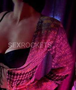 Кира — эротические фото