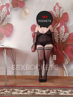 Оля с игрушками из Пермь - интим фото