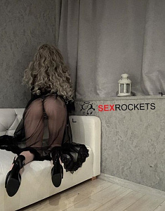 Даша — эротические фото