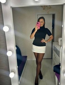 Настя, Брюнетки - фото